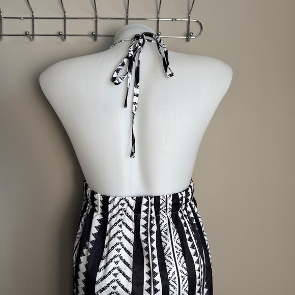NIAY Women's 6 Aztec Halter Maxi Beach Dress Spaghetti Straps Side Slits B & W - Picture 6 of 15
